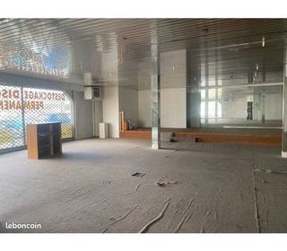  Atelier � vendre 15 + pi�ces 1000 m�