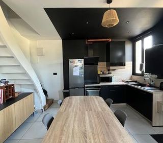  Maison � louer 3 pi�ces 60 m� Segr�