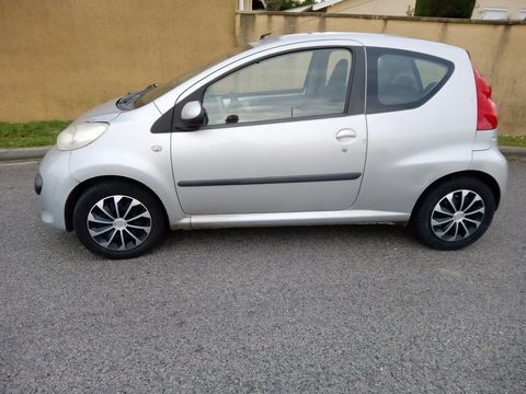 Peugeot 107 2005 occasion Saint-&Eacute;tienne 42000