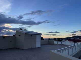  Appartement � louer 4 pi�ces 135 m�