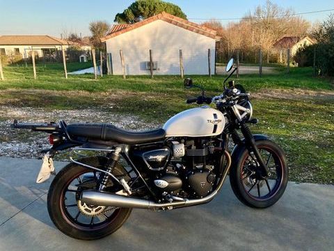 Moto TRIUMPH 2019 occasion Labastide-Sav&egrave;s 32130