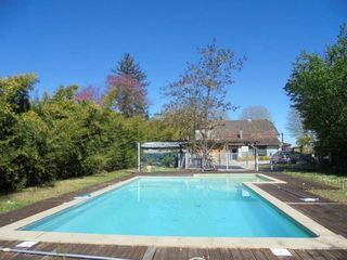  H�tel Particulier � vendre 15 + pi�ces 450 m�