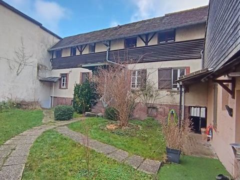   F2, 30.67 M�, au calme, pr�s de la gare avec parking Appartement - 2 pi�ce(s) - 38 m�