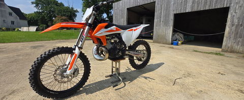 Moto KTM 2019 occasion Broons 22250