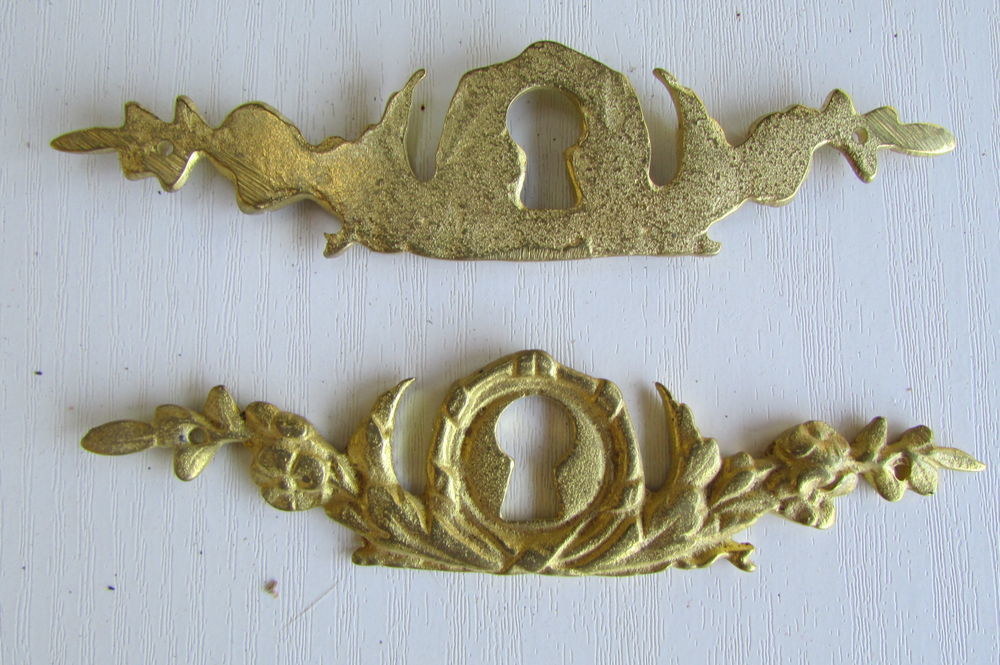 Lot de 7 entr&eacute;es de serrure en bronze dor&eacute; de style Louis XV Bricolage