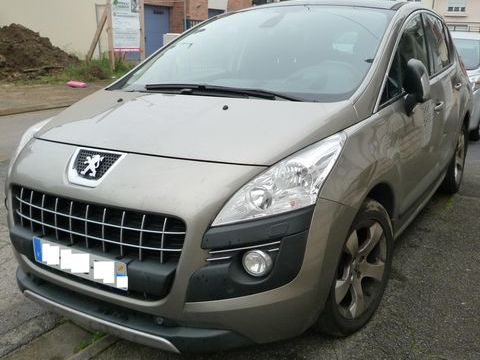 Peugeot 3008 1.6 HDi 16V 112ch FAP BMP6 BLUE LION Premium Pack 2011 occasion Nancy 54000