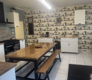  Maison � vendre 8 pi�ces 230 m�