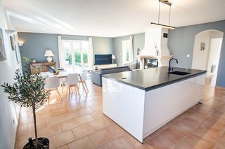  Maison � vendre 4 pi�ces 104 m�