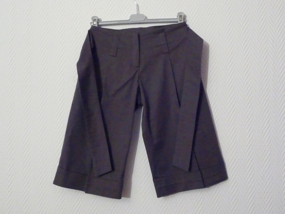 Bermuda/ Short 100% Coton Kaki- Taille 36- Les Petites Vêtements