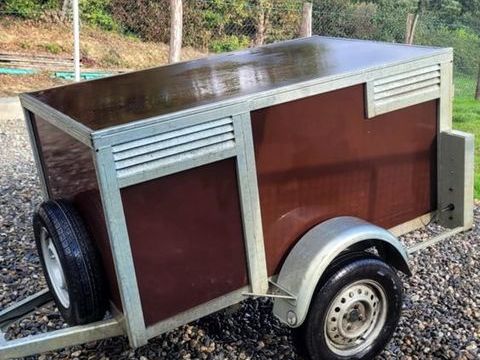 remorque chiens 1100 31800 Saint-gaudens