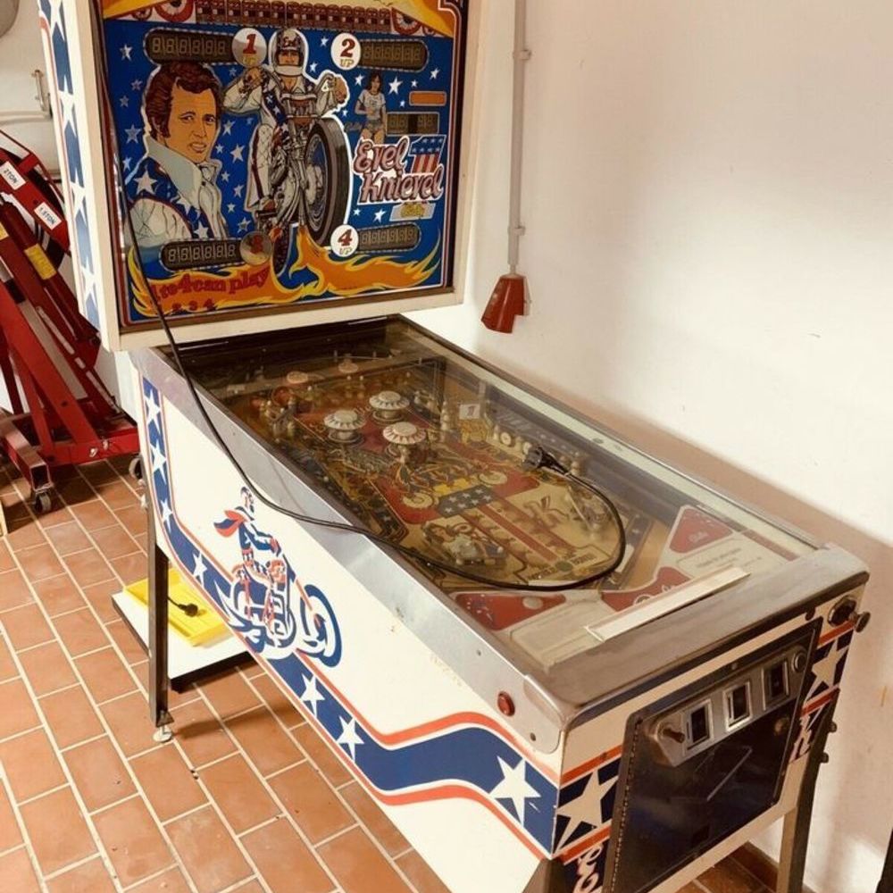 je recherche un flipper a restaurer Jeux / jouets
