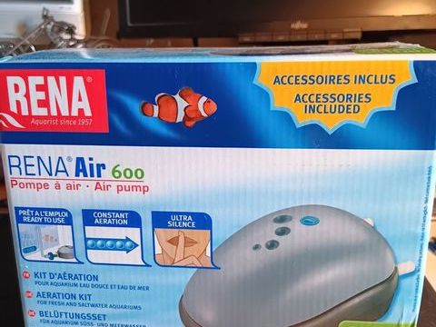 POMPE A AIR RENA 600 NEUVE 30 69380 Les ch�res