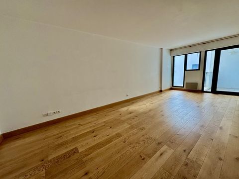  Appartement � louer 4 pi�ces 97 m�