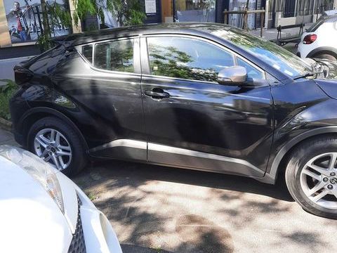 Toyota C-HR Hybride 1.8L Dynamic Business 2023 occasion Paris 75013