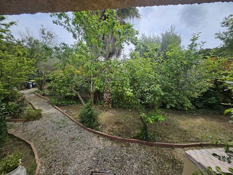   A vendre maison dans le village de Saint S�ri�s Maison - 5 pi�ce(s) - 154 m�