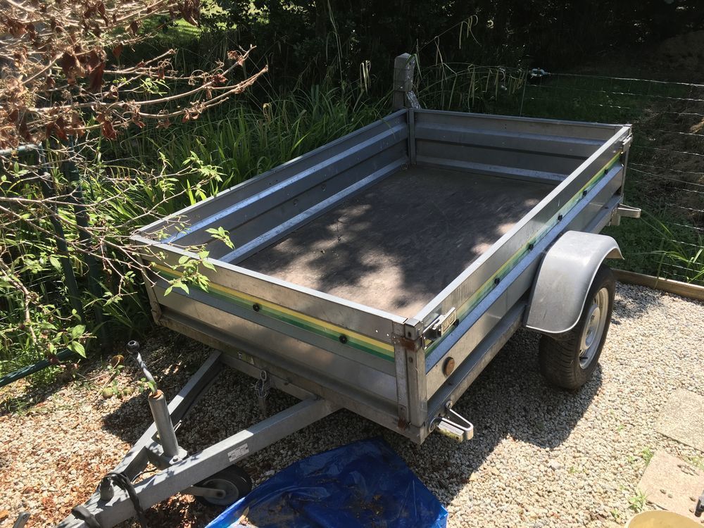  Urgent cause d&eacute;m&eacute;nagement vend Remorque Jardin