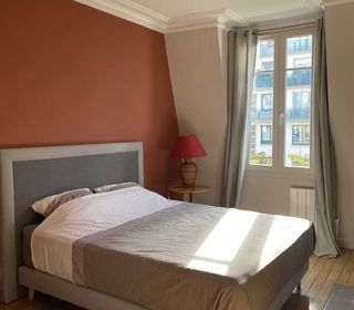  Appartement � louer 4 pi�ces 81 m� Paris