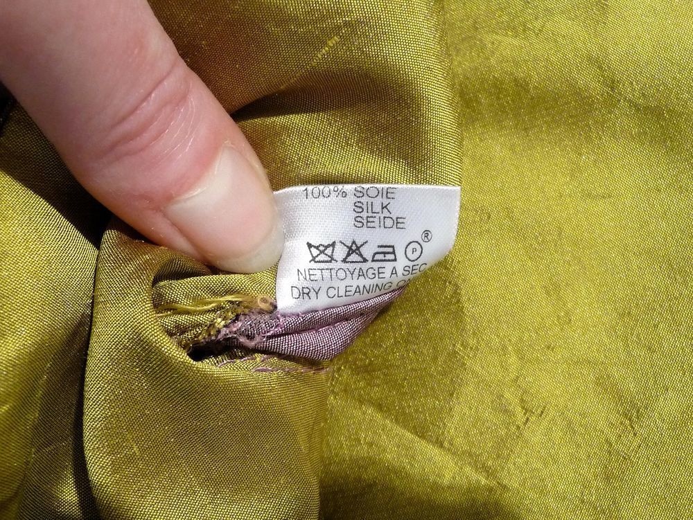 Bol&eacute;ro/ Veste Courte 100% Soie Violet et Anis et Manches 3/4 Vêtements