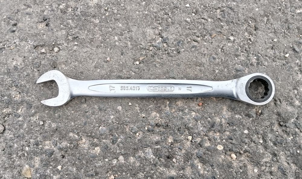 KSTOOLS Cl&eacute; mixte &agrave; cliquet 72 dents 17 mm Bricolage