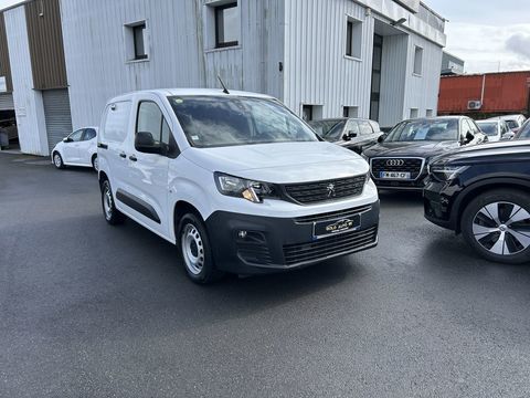 Peugeot Partner PARTNER FOURGON STANDARD 1000 KG BLUEHDI 100 S&S BVM5 PREMIUM 2021 occasion Domont 95330