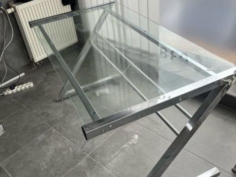 Bureau moderne vitr� pieds en inox 80 Hayange (57)