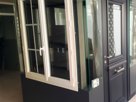 Modules de pr&eacute;sentation VERRE pour 3 fen&ecirc;tres 1 porte entr&eacute;e 2000 94450 Limeil-br�vannes