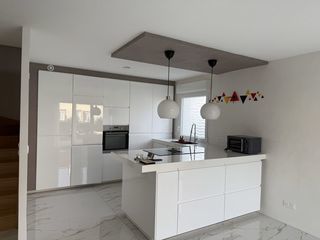  Appartement � vendre 3 pi�ces 91 m�