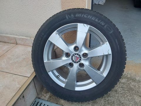 Pi&egrave;ces et &eacute;quipements Voiture Pi&egrave;ces et &eacute;quipements Voiture  occasion Saint-Pour&ccedil;ain-sur-Sioule 03500