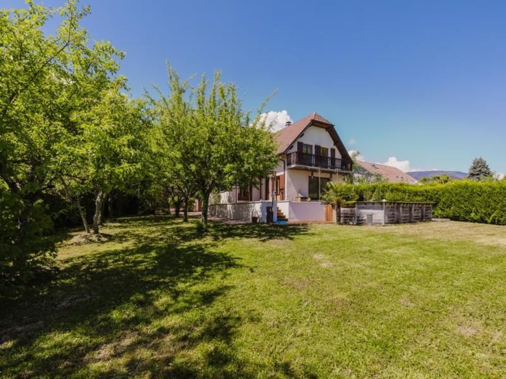 � vendre  Maison �chenevex (01170)