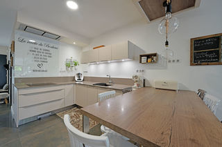  Villa � vendre 9 pi�ces 220 m�