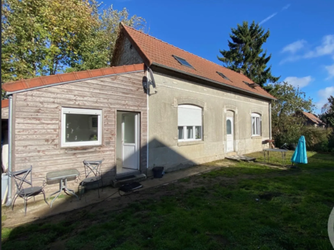   Id�al investisseur/loyer assur�. Calme � la campagne. Maison - 4 pi�ce(s) - 75 m�