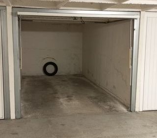  Parking / Garage � louer 12 m�