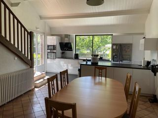  Maison � vendre 8 pi�ces 180 m�