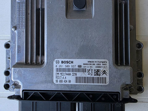 Pi&egrave;ces et &eacute;quipements Voiture Pi&egrave;ces et &eacute;quipements Voiture  occasion Ermont 95120