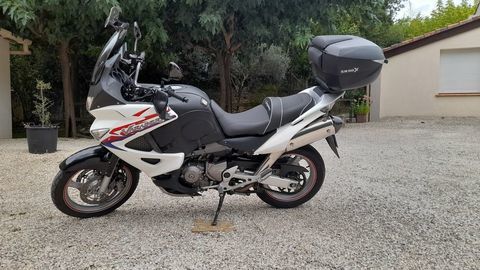 Moto HONDA 2011 occasion Aigremont 30350