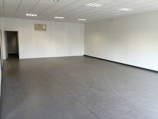  Atelier � louer 2/3 pi�ces 130 m�