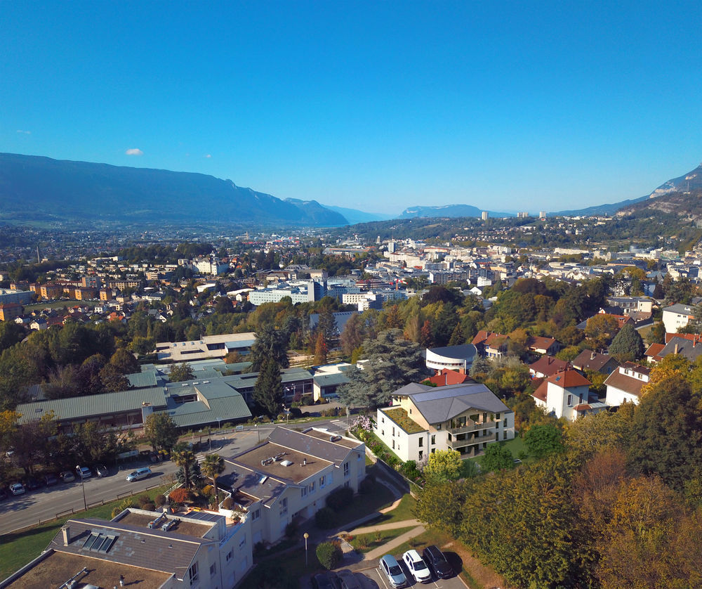   Jacob-Bellecombette (73000)