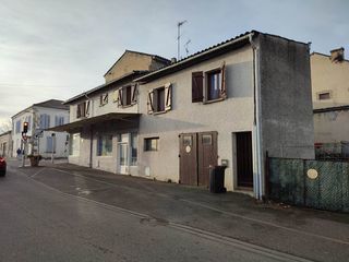  Immeuble � vendre 210 m�