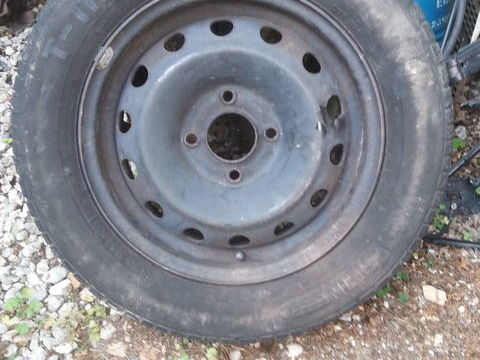 Pi&egrave;ces et &eacute;quipements Voiture Pi&egrave;ces et &eacute;quipements Voiture  occasion Montceaux-l&egrave;s-Provins 77151