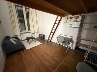  Appartement à louer 2 pièces 28 m²