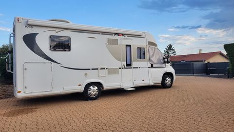 PILOTE Camping car 2018 occasion Gri&egrave;ges 01290