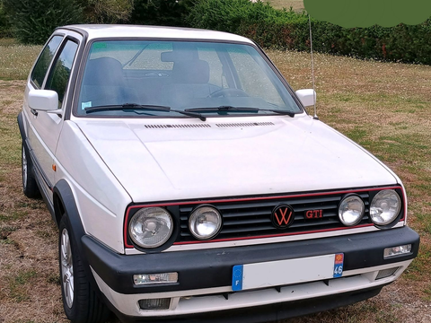 Volkswagen Golf 1.8i GTI 1990 occasion Montcuq 46800