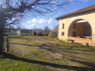  Ferme � vendre 8 pi�ces 240 m�