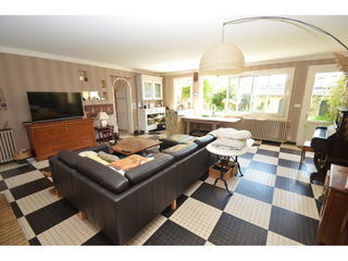  Maison � vendre 8 pi�ces 321 m�