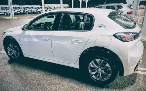 Peugeot 208 Electrique 50 kWh 136ch Allure 2020 occasion Rouen 76000