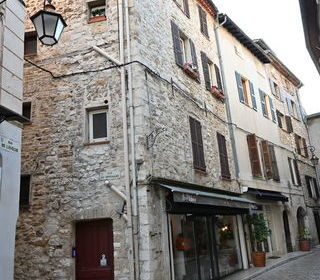  Maison � vendre 9 pi�ces 218 m�