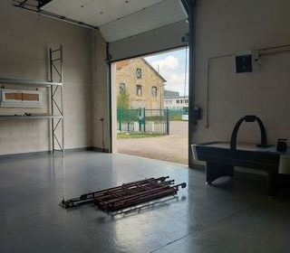  Atelier � louer 3/4 pi�ces 160 m�