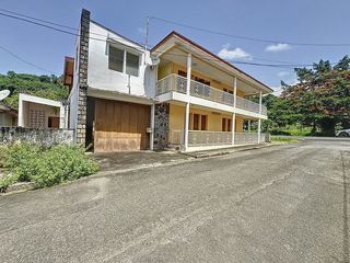  Maison � vendre 8 pi�ces 150 m�