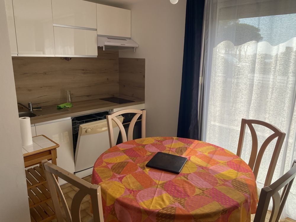   Gruissan 
T2meublé de 40 m2, climatisé Languedoc-Roussillon, Gruissan (11430)