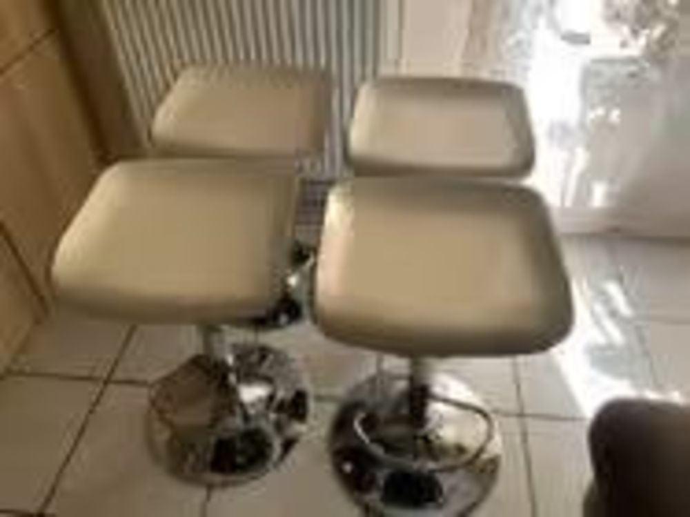 4 tabourets de bar Meubles